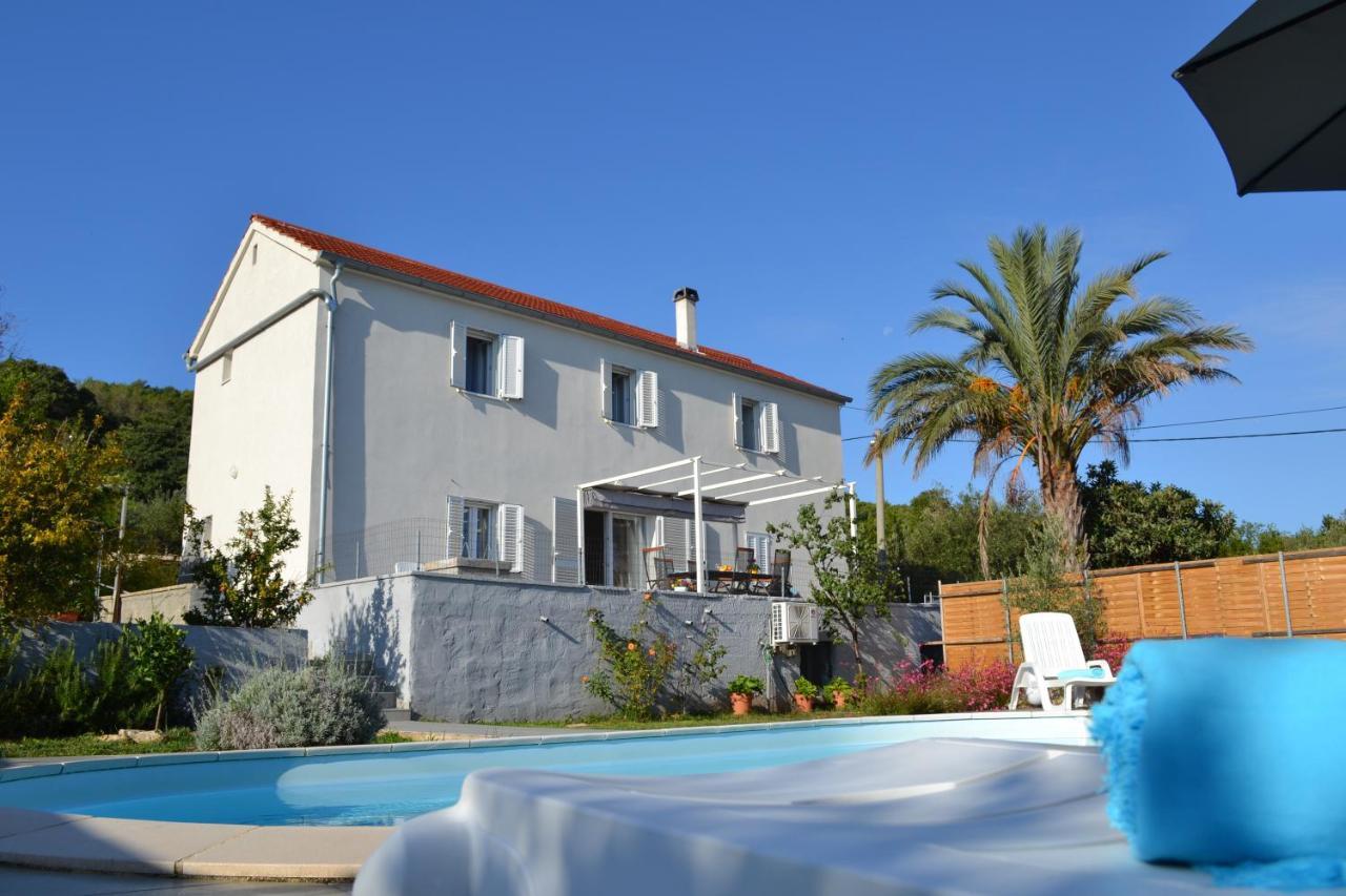 Holiday Home On Dugi Otok - Otok Brbinj エクステリア 写真